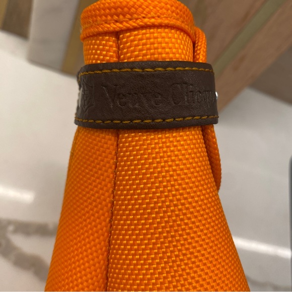 Veuve Clicquot Champagne Bottle Zip Cooler/Cover - Picture 3 of 8